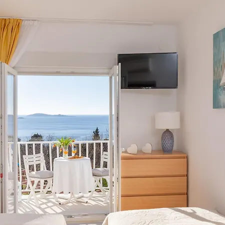 Apartamento Bla Evi - Two Bed With Hot Tub Mlini
